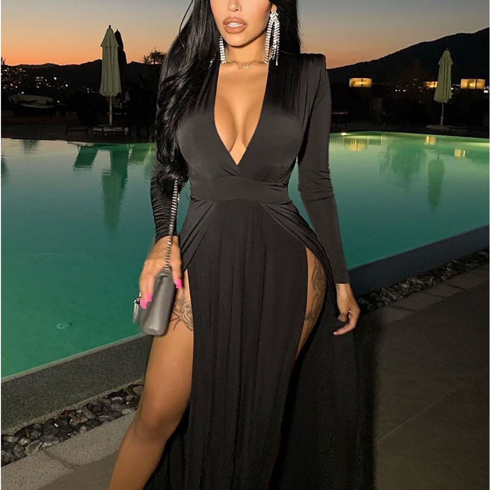 Fashion Nova Spree Dress in Burgandy SOLD OUT